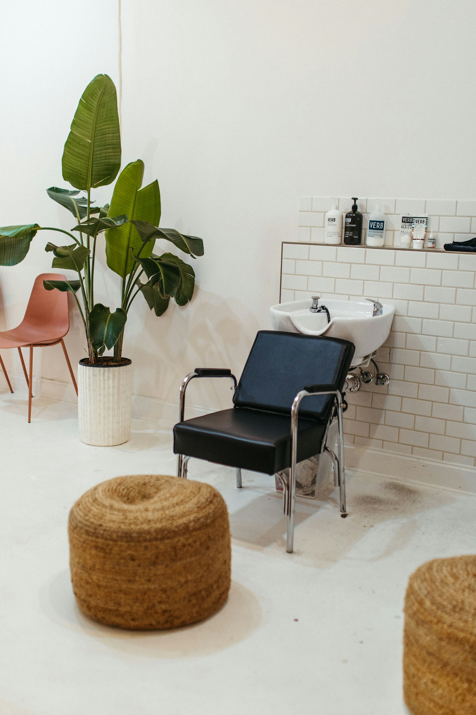 Lavabo ve bitkili bakım odası